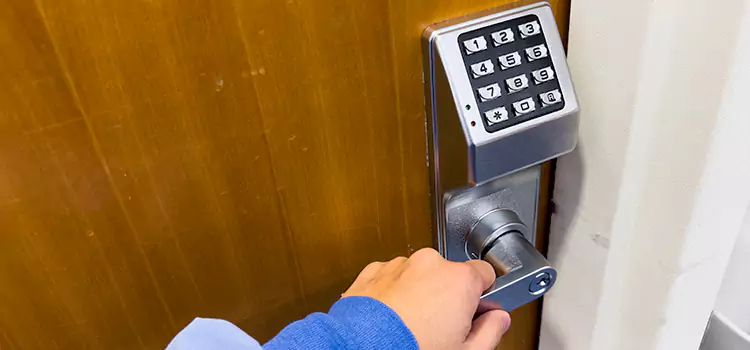 Why Choose Us for Your Keypad Lock Needs in St. Louis Park, MN?